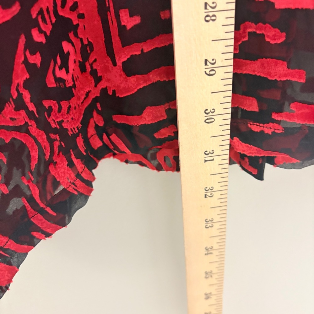 Chico's Size 2 Button Down Shirt Womens XL Red Black Silk Burnout Dark Feminine - Picture 10 of 11